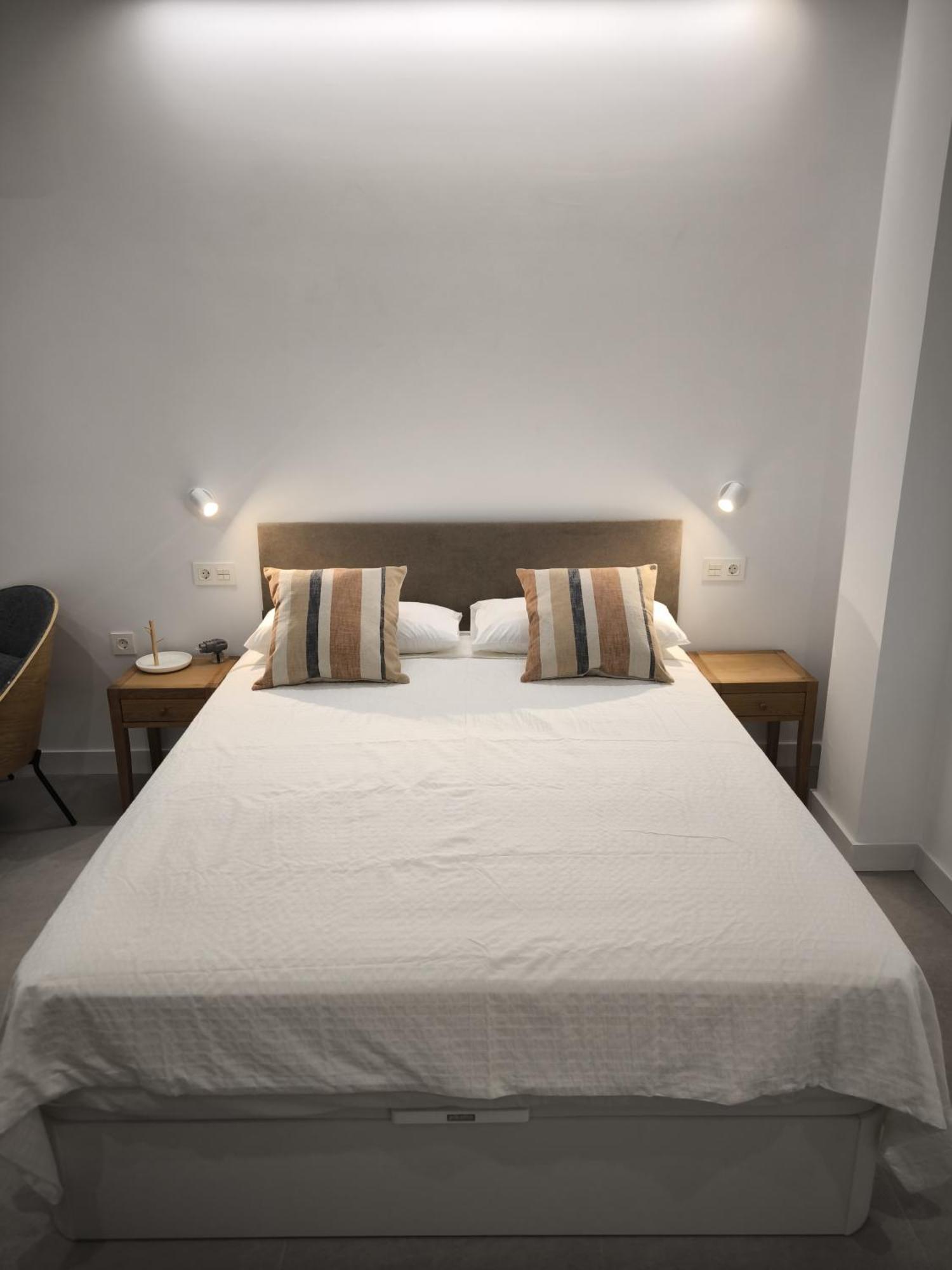 Aparthotel Capuchinos 31 Málaga Exterior foto